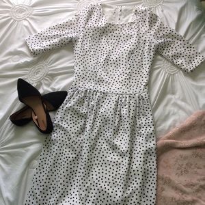 Polka dotted dress with pockets!